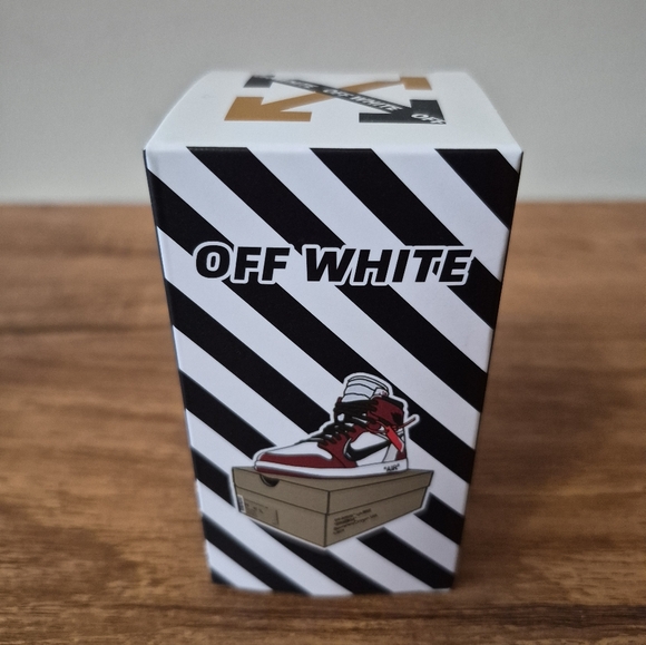 NWT Off White collectible miniature sneakers 👣 - Picture 2 of 8